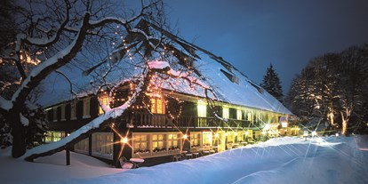 Hochzeit - Hinterzarten - Das Schwarzwaldhaus des Parkhotel Adler im Winter: eine besonders stimmungsvolle Location - Parkhotel Adler, Hochschwarzwald Hotelbetriebs GmbH