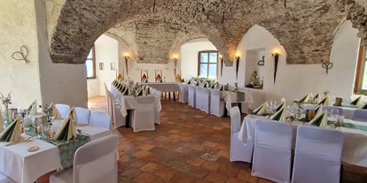 Hochzeit - Geeignet für: Firmenweihnachtsfeier - Turrach - Der Rittersaal bietet für bis zu 120 Personen Platz. - Alte Burg Gmünd