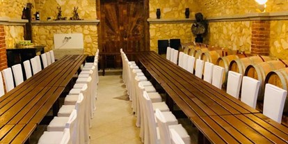 Hochzeit - Weinkeller - Barrierefreier Festsaal (Steingewölbe) für bis zu 60 Personen - Bioweingut Bleyweis