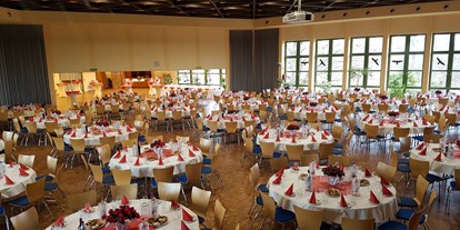 Hochzeit - Geeignet für: Eventlocation - Seligenstadt - Saal Europa einfache Bestuhlung - Hotel Restaurant Dragonerbau