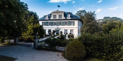 Hochzeit - Baden-Württemberg - Das Landgut Schloss Michelfeld geht auf ein Wasserschloss der Herren von Gemmingen des 16. Jahrhunderts zurück - Das Schloss wurde 1665–67 und 1758–60 erneuert und 1873 nochmals umgebaut.  - Landgut Schloss Michelfeld 
