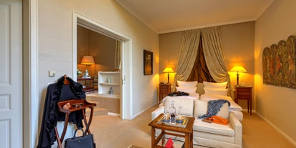 Bruiloft - nächstes Hotel - Haan - Ustinov Suite - Schlosshotel Hugenpoet