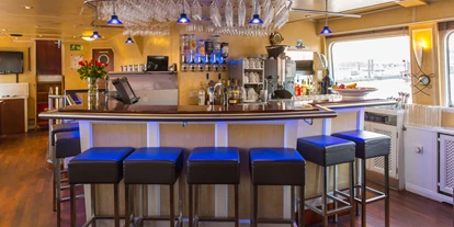 Hochzeit - Umgebung: in einer Stadt - Börnsen - Unsere Bar - Eventschiff Grosser Michel