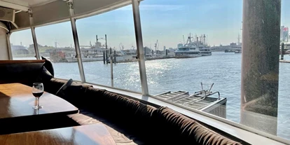 Nozze - Geeignet für: Eventlocation - Reinbek - Panoramafenster achtern in der Lounge - Eventschiff Grosser Michel