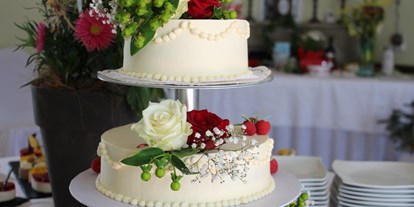Hochzeit - Geeignet für: Firmenweihnachtsfeier - Individuelle Köstlichkeiten von unserer Lieblingskonditorei - Barockschloss Oberlichtenau