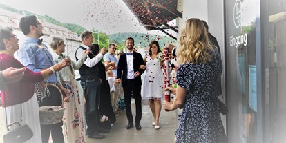 Hochzeit - Geeignet für: Gala, Tanzabend und Bälle - Baden-Württemberg - Eingangsbereich - Gleis4 Albstadt