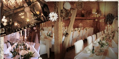 Hochzeit - Umgebung: in Weingärten - Deutschland - Collage - Romantische Scheune
