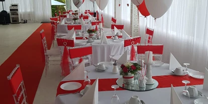 Bruiloft - Hochzeitsessen: Catering - Köln Lindenthal - Junkersdorf - Hochzeit in rot-weiß - Monte Cristo
