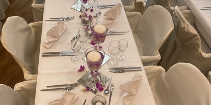 Hochzeit - Hochzeits-Stil: Boho - PLZ 73779 (Deutschland) - Da wir auch Catering machen unsere Tischdekoration  - Schlosscafe Location & Konditorei / Restaurant