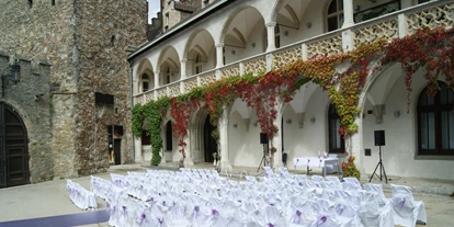 Hochzeit - Geeignet für: Hochzeit - Unterdambach (Garsten) - Romantischer Schlosshof  für bis zu 200Personen - Schloss Rothschild