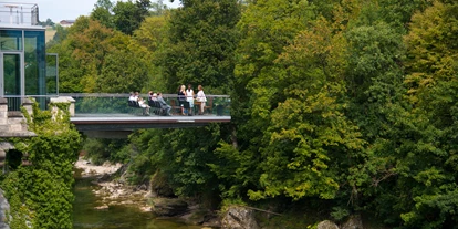 Bruiloft - Sommerhochzeit - Scheibbs - Näher am Fluss - die Plattform für bis zu 40 Personen - Schloss Rothschild