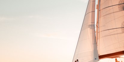 Hochzeit - nächstes Hotel - Ostseeküste - Charter & Sail Katamaran Salina