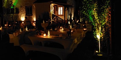 Hochzeit - nächstes Hotel - Neroth - Abendstimmung in der Wald Villa Üssbach - Wald Villa Üssbach