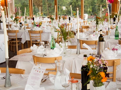 Hochzeit - Umgebung: in Weingärten - Pillichsdorf - Verschiedene Dekorationen nach Ihren Wünschen - Oktogon am Himmel