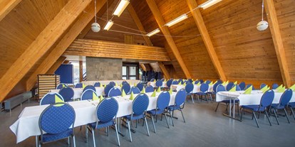 Hochzeit - Art der Location: Eventlocation - Hülben - Nurdachsaal - Die Sonnenmatte