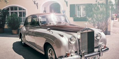 Hochzeit - Garten - Voglhub (Straßwalchen) - Mit dem Locationeigenen Rolls-Royce zur Traumhochzeit in Salzburg. - ****Hotel Schlosswirt zu Anif