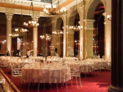 Wedding - Geeignet für: Eventlocation - Stockerau - Großer Festsaal bietet den festlichen Rahmen für Feierlichkeiten - Wiener Börsensäle