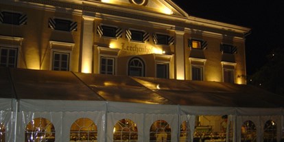 Hochzeit - Art der Location: Restaurant - Kärnten - Hochzeitsfeier draußen - Schloss Hotel Lerchenhof