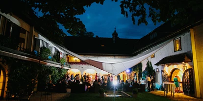 Nozze - Bled - Feiern Sie Ihre Hochzeit im Schloss Leonstain in Pörtschach am Wörthersee.
Foto © henrywelischweddings.com - Hotel Schloss Leonstain