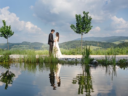 Hochzeit - Sulz im Wienerwald - Hochstrasser Teich mit Ausblick - Refugium Hochstrass Hotel&Kloster