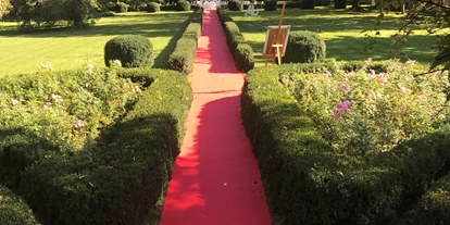 Hochzeit - Geeignet für: Produktpräsentation - Hölzl - Red carpet - Schloss Mühldorf