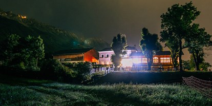 Hochzeit - Mühlau (Innsbruck) - Das Gasthaus Planötzenhof bei Nacht. - Gasthaus Planötzenhof