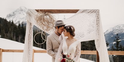 Hochzeit - Hochzeits-Stil: Boho - Flachau - Heiraten am Lumberjack in den Salzburger Bergen - Lumberjack Bio Bergrestaurant