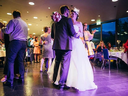 Wedding - Geeignet für: Geburtstagsfeier - Tiroler Unterland - Tanzen bis in die späten Morgenstunden im Parkhotel Hall in Tirol.
Foto © blitzkneisser.com - Parkhotel Hall