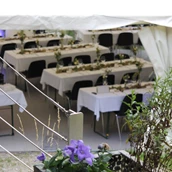Wedding location - Das Festzelt mit Rund-um-Blick bis zu 80 Gästen. - Chrattegrabe Emmental