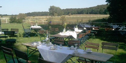 Hochzeit - Trauung im Freien - Börnicke (Landkreis Barnim) - Kaffee und Kuchen - Gut Sarnow - Hotel, Restaurant und Reitanlage