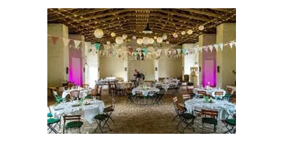 Hochzeit - Hochzeits-Stil: Traditionell - Schönerlinde - Hochzeitsscheune Gut Sarnow - Gut Sarnow - Hotel und Restaurant 