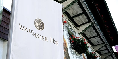 Hochzeit - Geeignet für: Eventlocation - Rosenheim (Rosenheim) - Fahne - Hotel Walchseer Hof - Hotel Walchseer Hof