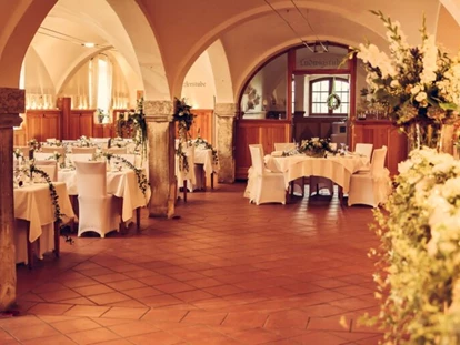 Wedding - Hochzeitsessen: À la carte - Germany - Gut Schloss Sulzemoos