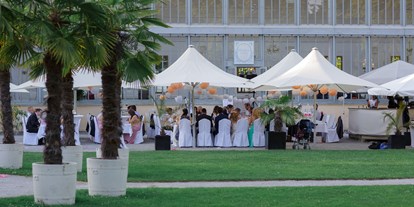Hochzeit - Hochzeits-Stil: Boho-Glam - Garching bei München - Schlosscafe im Palmenhaus