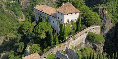 Hochzeit - Hochzeits-Stil: Boho-Glam - Trentino-Südtirol - Schloss Wangen Bellermont