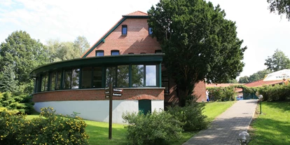Bruiloft - Art der Location: Hotel - Mecklenburg-Vorpommern - Wintergarten Außenansicht - Seehotel Heidehof