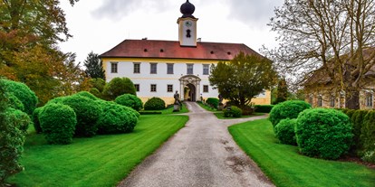 Hochzeit - Hochzeits-Stil: Vintage - Mühlholz (Feldkirchen an der Donau, Herzogsdorf, Sankt Gotthard im Mühlkreis) - Schloss Altenhof / Schloßgärtnerei Altenhof