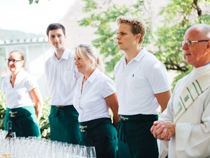Hochzeit - Art der Location: Hotel - Kirchenwirt Hofer in der Steiermark - Servicepersonal - Kirchenwirt Hofer