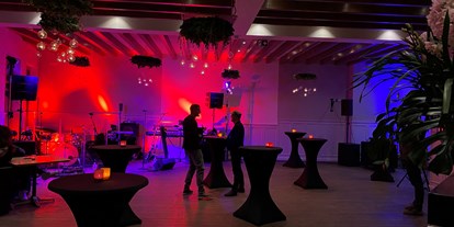 Hochzeit - Geeignet für: Firmenweihnachtsfeier - Niederrhein - Landhaus Freemann