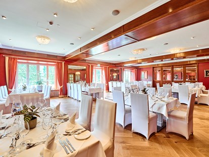 Hochzeit - Geeignet für: Geburtstagsfeier - Hall - Roter Salon - IMLAUER Hotel Schloss Pichlarn