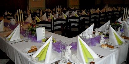 Hochzeit - Umgebung: in Weingärten - St. Pölten - Tischdekoration - Bio Kräuterlandgasthaus mit Eventsaal für Hochzeiten