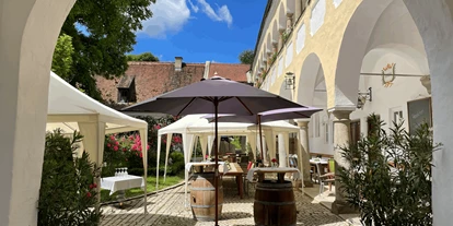 Hochzeit - Geeignet für: Private Feier (Taufe, Erstkommunion,...) - Rosenheim (Rosenheim) - Schloss Hart - Trinken. Essen. Feiern.