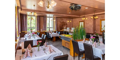 Nozze - Hochzeitsessen: 5-Gänge Hochzeitsmenü - Restaurant - Restaurant & Landhotel "Zum Niestetal"