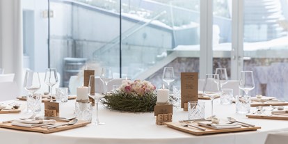 Hochzeit - Hochzeits-Stil: Fine-Art - Großhöflein - Der Festsaal des Weingut Leo HILLINGER bietet Platz für bis zu 120 Hochzeitsgäste. - WEINGUT LEO HILLINGER