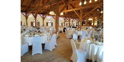 Wedding - Geeignet für: Firmenweihnachtsfeier - Region Schwaben - Location Getreidespeicher im albgut mitten im biosphärenland schwäbische Alb - albgut