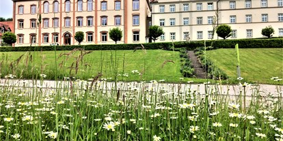 Hochzeit - nächstes Hotel - Baden-Württemberg - Außenansicht Hochzeitslocation - Kloster Bonlanden