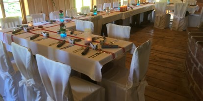 Hochzeit - Hochzeits-Stil: Rustic - Bezirk Urfahr-Umgebung - Hochzeitstafel, Brauttisch - Roadlhof