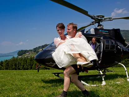 Hochzeit - Candybar: Saltybar - Rüstorf - Mit dem Helikopter zur Hochzeit. - Feldbauernhof