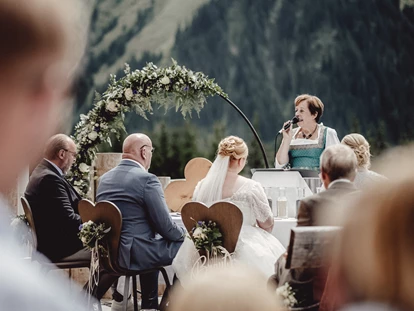 Mariage - Hochzeitsessen: mehrgängiges Hochzeitsmenü - Garmisch-Partenkirchen - Berghochzeit beim VIEW in 6622 Berwang. - Das View - the Pop-Up