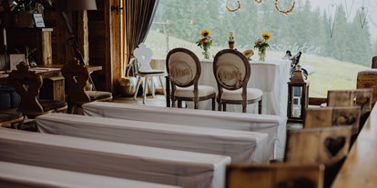 Hochzeit - Geeignet für: Private Feier (Taufe, Erstkommunion,...) - Schönau am Königssee - Eine Indoor-Trauung vor einem riesigen Panoramablick. - TIERGARTEN ALM